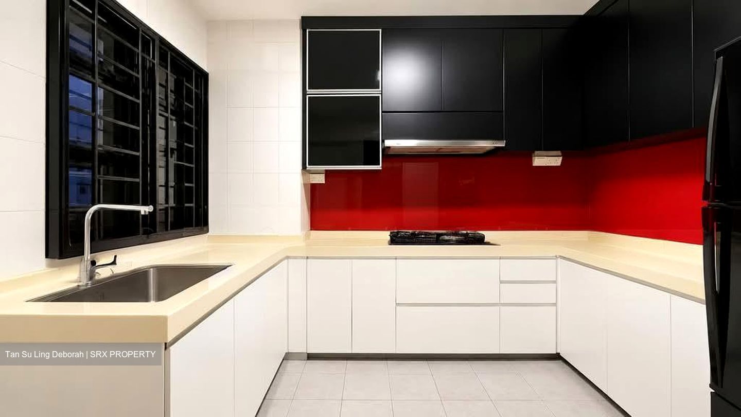 Blk 220C Linear Green @ Bedok (Bedok), HDB 5 Rooms #575841191